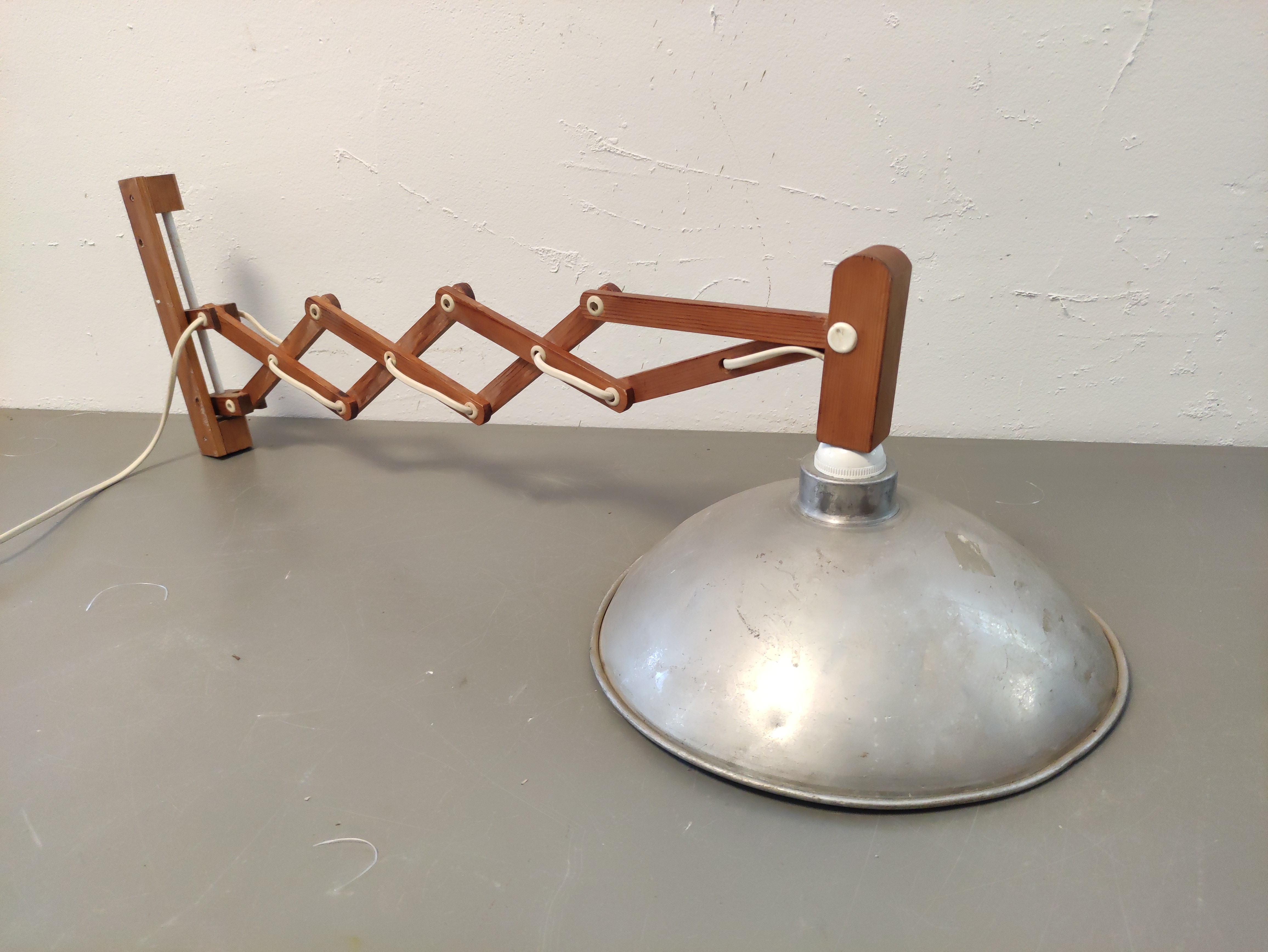 lampara flexo aplique pared mad met brazo 29.5-59 o30 1u